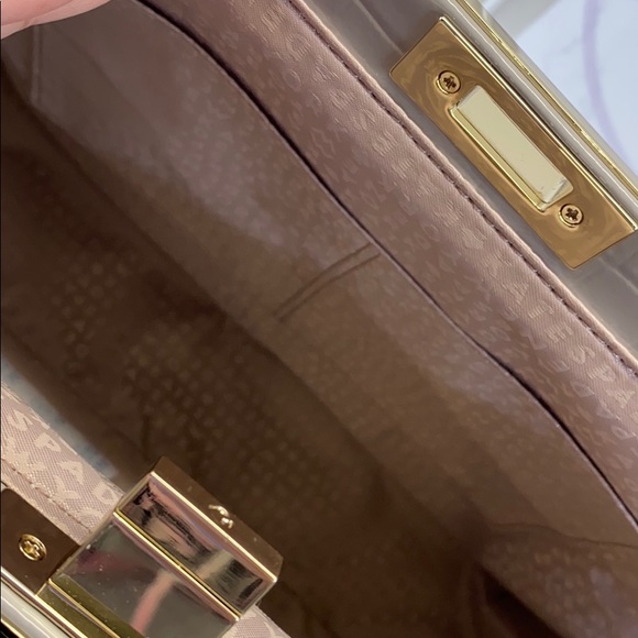 SOLD!! KATE SPADE ✖️ Soft Taupe Bag $698!! - Picture 16 of 16